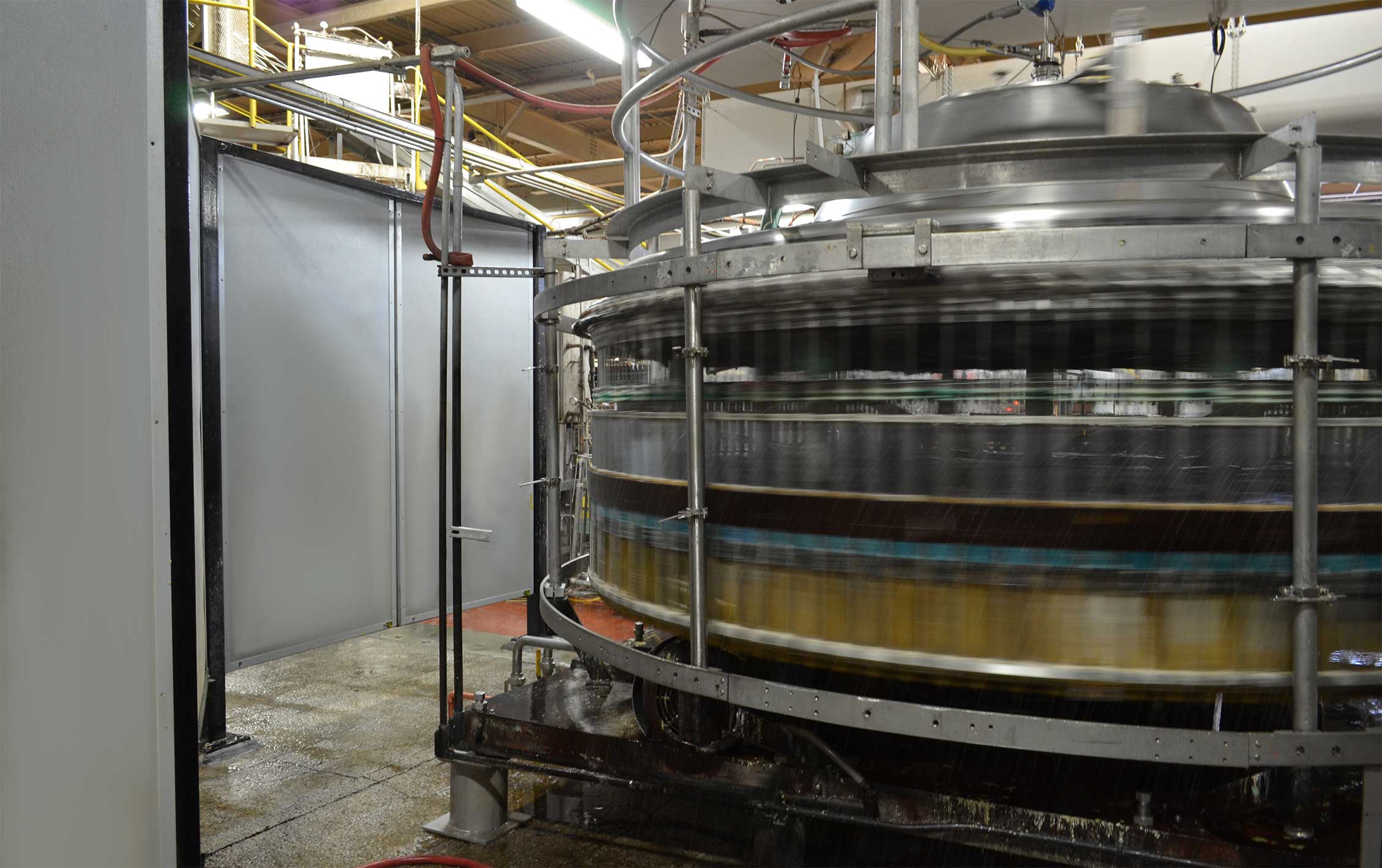 BottlingPlantSpinningBottles2