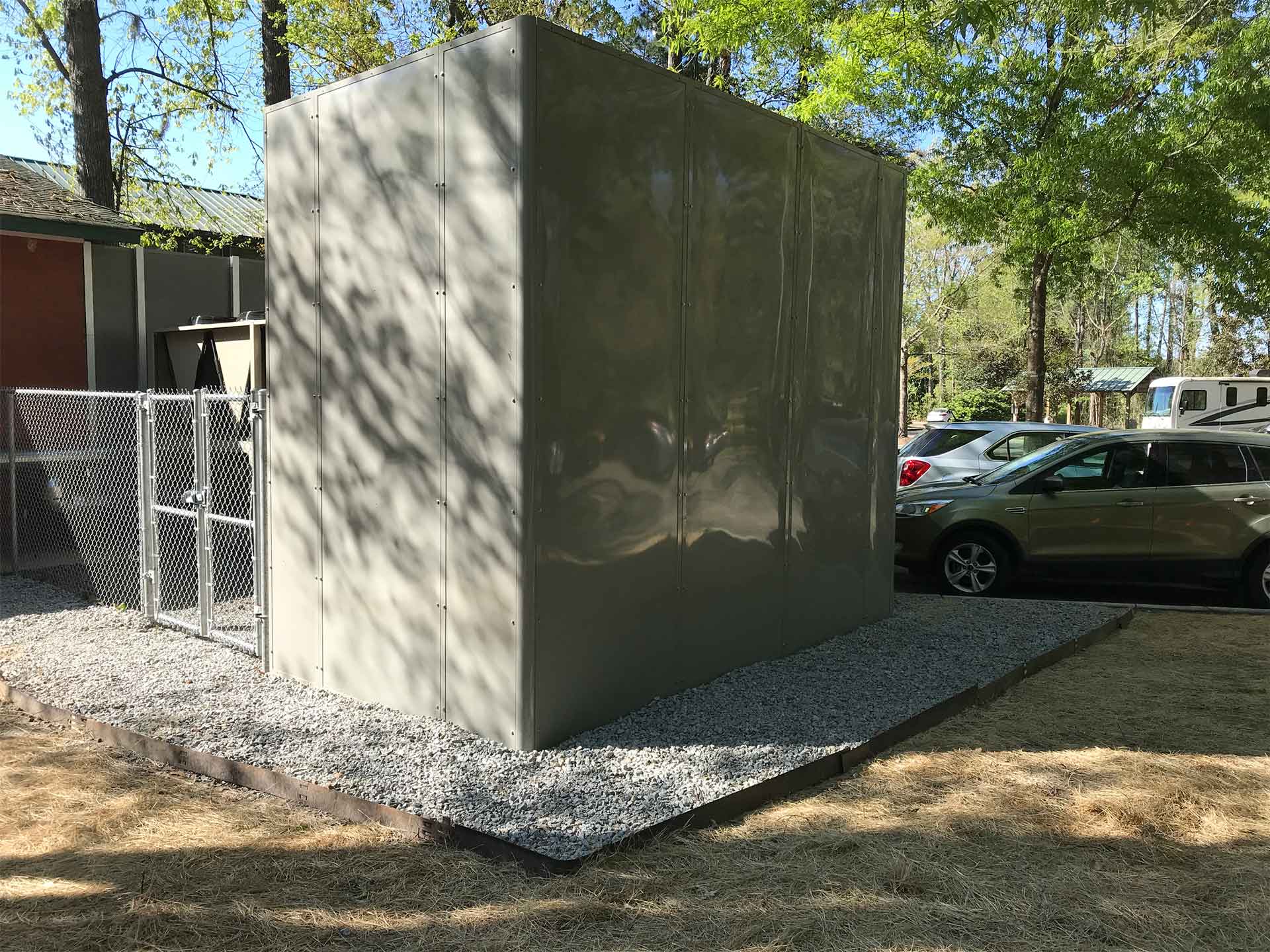 Charleston-Mental-Health-Center-Installation7-modified Charleston MHC Noise Enclosure