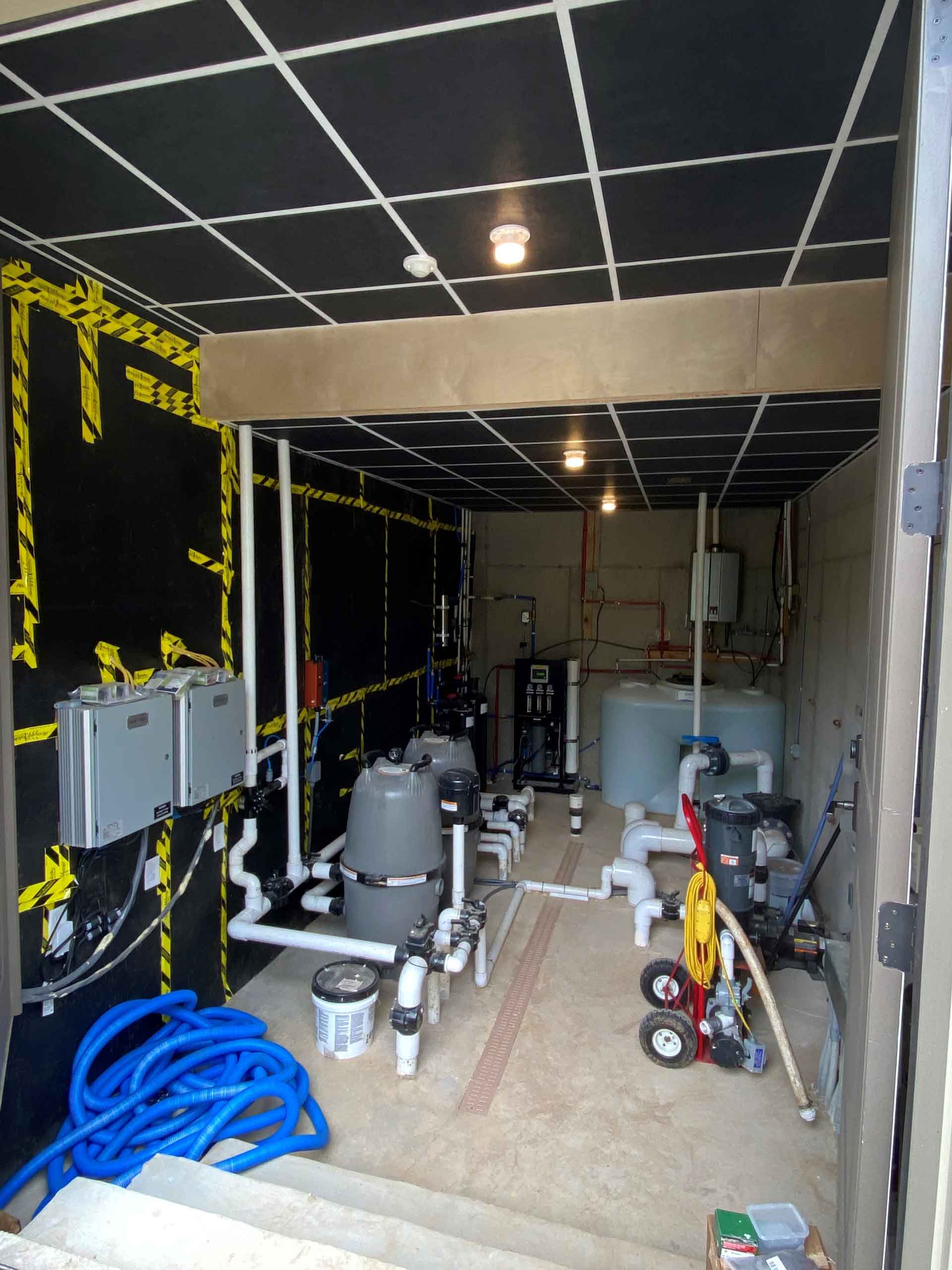 Mixner-1-CL-Cr-1920 Pump Room Noise Solution