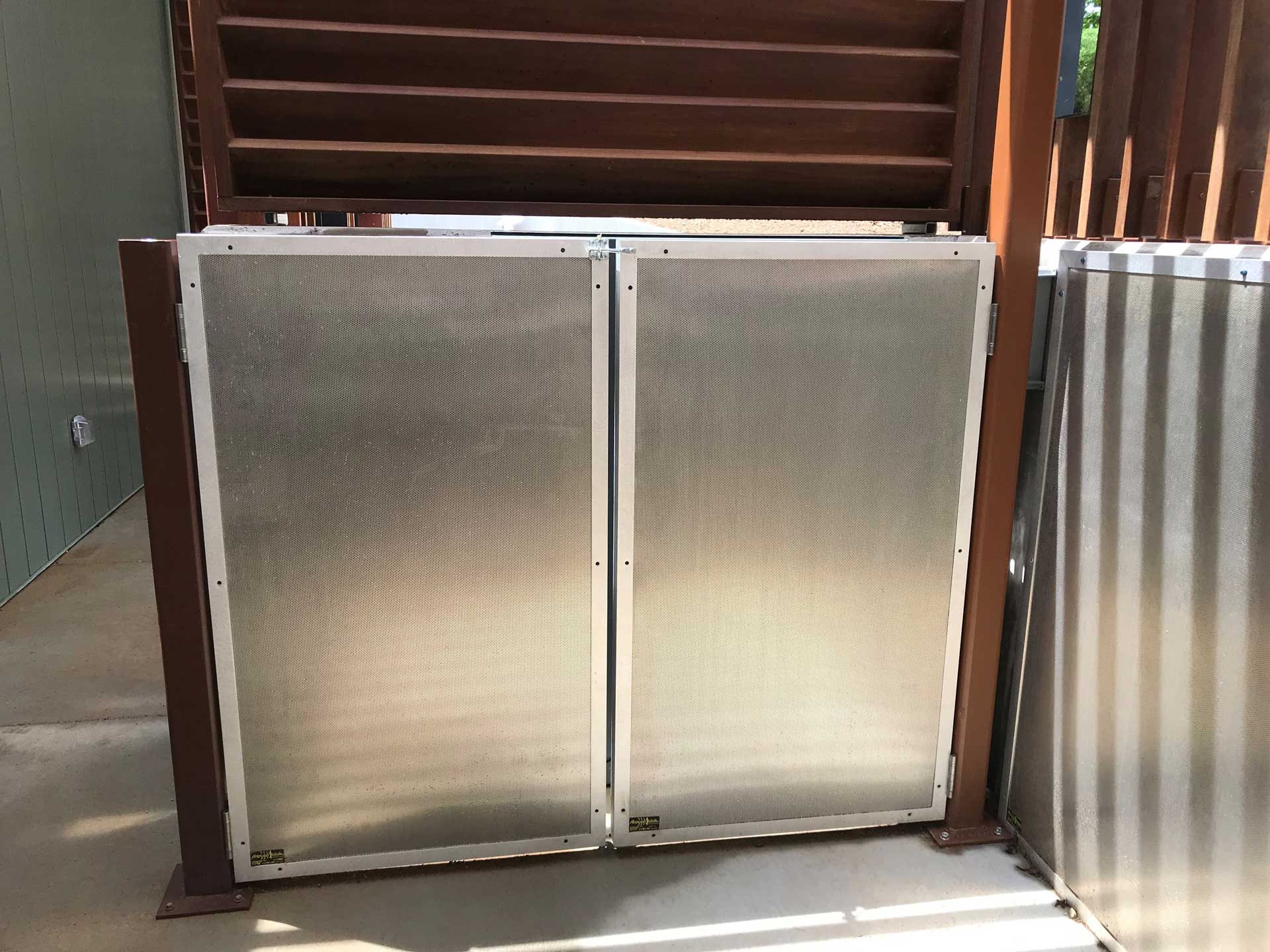 Paschal-Construction—Installation-Photo1-1920 Residential Generator HVAC Enclosure